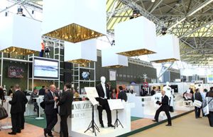 <trp-post-container data-trp-post-id='1157'>Mengapa Setiap perusahaan Perlu Stand Pameran</trp-post-container>